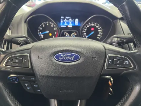FORD Focus Sedan 2.0 16V 4P FLEX SE POWERSHIFT AUTOM�TICO, Foto 11