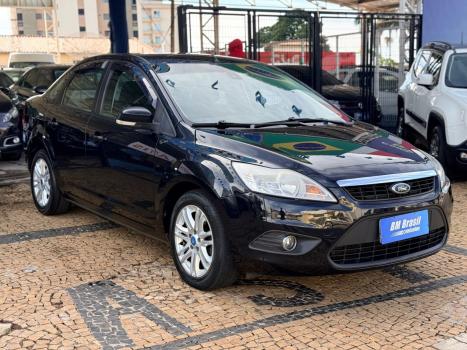 FORD Focus Sedan 2.0 16V 4P GLX AUTOM�TICO, Foto 3