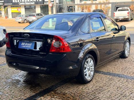 FORD Focus Sedan 2.0 16V 4P GLX AUTOM�TICO, Foto 4