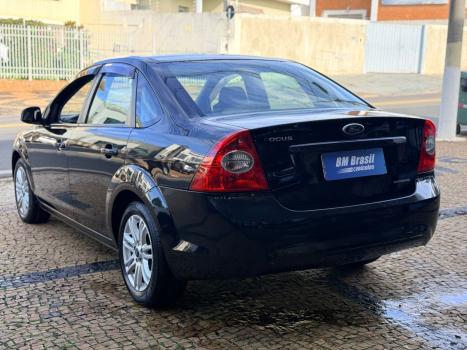 FORD Focus Sedan 2.0 16V 4P GLX AUTOM�TICO, Foto 6