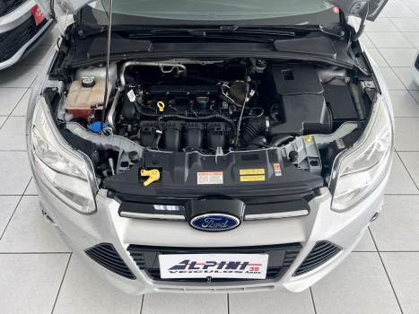 FORD Focus Sedan 2.0 16V 4P FLEX TITANIUM POWERSHIFT AUTOMÁTICO, Foto 9