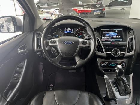 FORD Focus Sedan 2.0 16V 4P FLEX TITANIUM POWERSHIFT AUTOMÁTICO, Foto 13