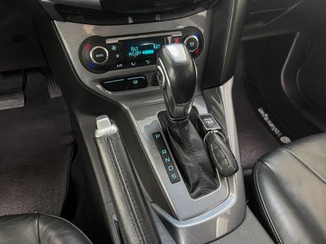 FORD Focus Sedan 2.0 16V 4P FLEX TITANIUM POWERSHIFT AUTOMÁTICO, Foto 16