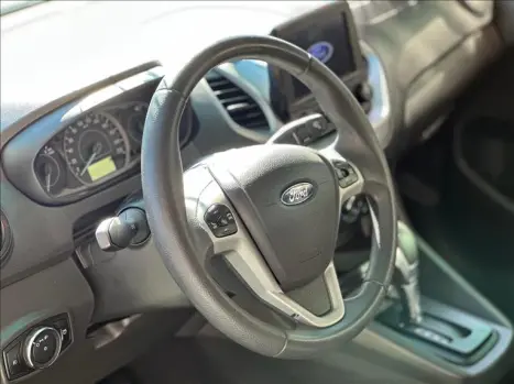 FORD Ka Hatch 1.5 12V 4P FLEX TI-VCT SE PLUS AUTOMTICO, Foto 4