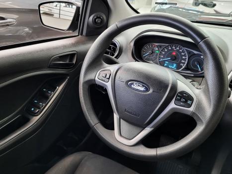 FORD Ka Hatch 1.5 12V 4P FLEX TI-VCT SE AUTOM�TICO, Foto 13