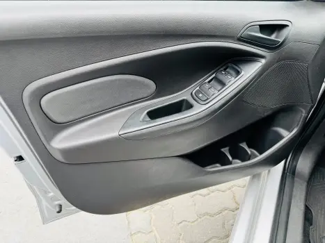 FORD Ka + Sedan 1.0 12V 4P TI-VCT SE PLUS FLEX, Foto 11