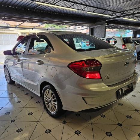 FORD Ka + Sedan 1.5 12V 4P FLEX TI-VCT TITANIUM AUTOM�TICO, Foto 6