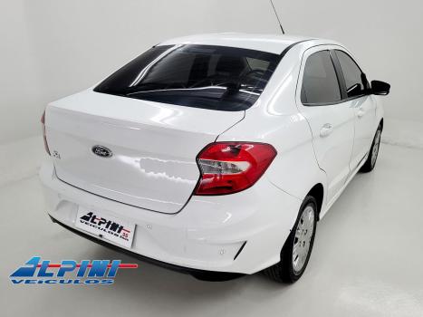 FORD Ka + Sedan 1.5 12V 4P FLEX TI-VCT SE AUTOMÁTICO, Foto 3