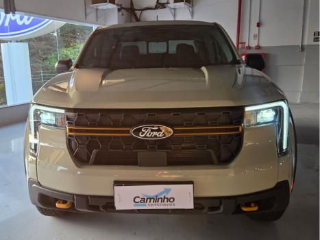 FORD Maverick Pick-up 2.0 4P ECOBOOST TREMOR AUTOM�TICO, Foto 2