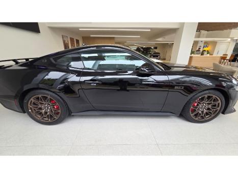 FORD Mustang 5.0 V8 PERFORMANCE SELECTSHIFT AUTOM�TICO, Foto 4