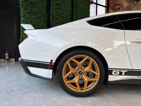 FORD Mustang 5.0 V8 32V COUP� GT PERFORMANCE AUTOM�TICO, Foto 11