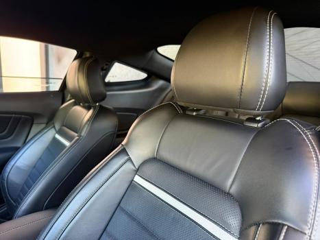 FORD Mustang 5.8 V8 MATCH 1 AUTOM�TICO, Foto 14