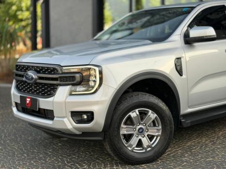 FORD Ranger 2.0 4P TURBO DIESEL XLS 4X4 CABINE DUPLA AUTOM�TICO, Foto 10