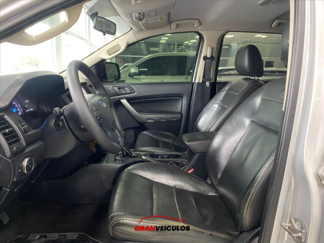 FORD Ranger 2.2 16V XLS DIESEL 4X4 CABINE DUPLA AUTOM�TICO, Foto 11