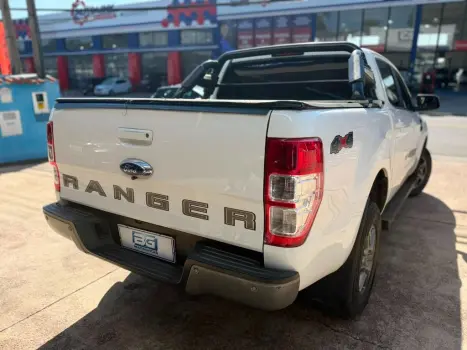 FORD Ranger 2.2 16V XLS DIESEL 4X4 CABINE DUPLA AUTOM�TICO, Foto 5