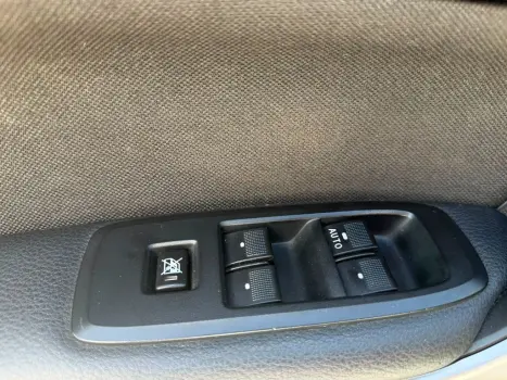 FORD Ranger 2.2 16V XLS DIESEL 4X4 CABINE DUPLA AUTOM�TICO, Foto 10