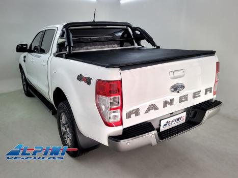 FORD Ranger 2.2 16V XLS DIESEL 4X4 CABINE DUPLA AUTOM�TICO, Foto 4
