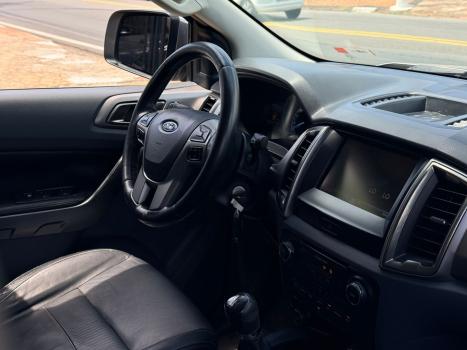 FORD Ranger 2.5 16V XLT CABINE DUPLA, Foto 10