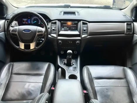 FORD Ranger 2.5 16V XLT CABINE DUPLA, Foto 13