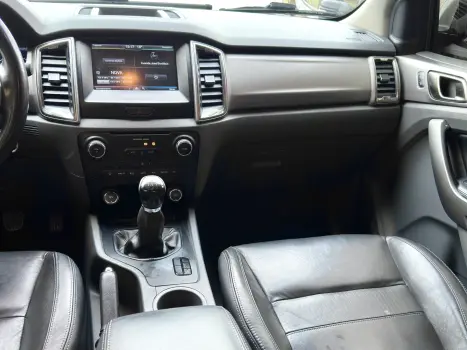 FORD Ranger 2.5 16V XLT CABINE DUPLA, Foto 18