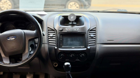 FORD Ranger 2.5 16V XLT CABINE DUPLA, Foto 10