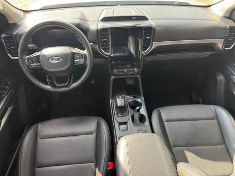 FORD Ranger 3.0 V6 24V 4X4 XLT TURBO DIESEL CABINE DUPLA AUTOM�TICO, Foto 6
