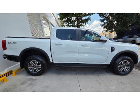 FORD Ranger 3.0 V6 24V 4X4 XLT TURBO DIESEL CABINE DUPLA AUTOM�TICO, Foto 4