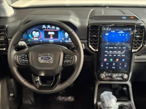 FORD Ranger 3.0 V6 4X4 LIMITED TURBO DIESEL CABINE DUPLA AUTOM�TICO, Foto 23
