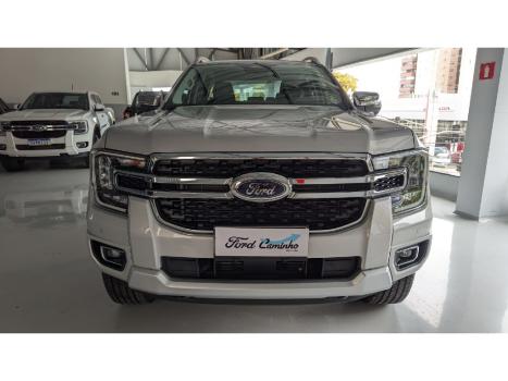 FORD Ranger 3.0 V6 4X4 LIMITED TURBO DIESEL CABINE DUPLA AUTOM�TICO, Foto 2