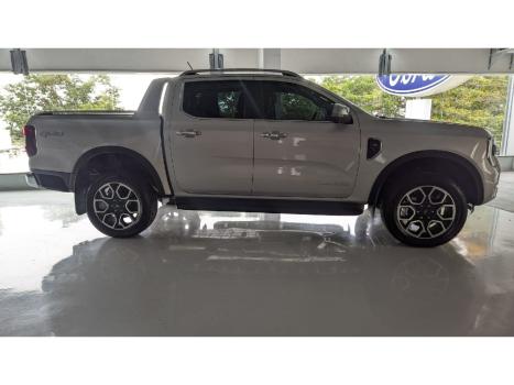 FORD Ranger 3.0 V6 4X4 LIMITED TURBO DIESEL CABINE DUPLA AUTOM�TICO, Foto 4