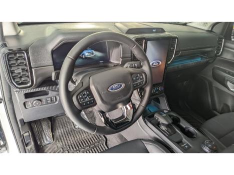 FORD Ranger 3.0 V6 4X4 LIMITED TURBO DIESEL CABINE DUPLA AUTOM�TICO, Foto 14