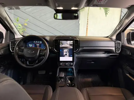 FORD Ranger 3.0 V6 4X4 LIMITED PLUS TURBO DIESEL CABINE DUPLA AUTOM�TICO, Foto 12
