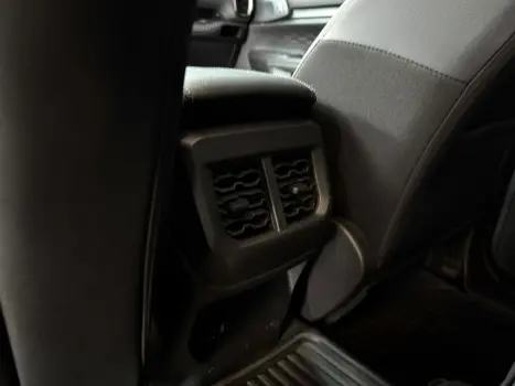 FORD Ranger 3.0 V6 4X4 LIMITED PLUS TURBO DIESEL CABINE DUPLA AUTOM�TICO, Foto 19