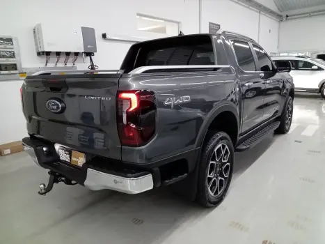 FORD Ranger 3.0 V6 4X4 LIMITED TURBO DIESEL CABINE DUPLA AUTOM�TICO, Foto 3