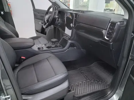 FORD Ranger 3.0 V6 4X4 LIMITED TURBO DIESEL CABINE DUPLA AUTOM�TICO, Foto 11