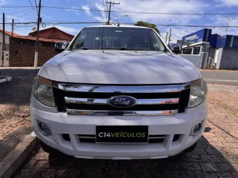 FORD Ranger 3.0 XLT TURBO DIESEL CABINE DUPLA, Foto 2