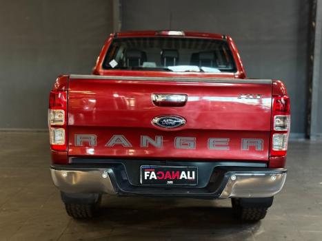 FORD Ranger 3.2 20V XLT 4X4 CABINE DUPLA TURBO DIESEL AUTOMÁTICO, Foto 11 FORD Ranger 3.2 20V XLT 4X4 CABINE DUPLA TURBO DIESEL AUTOMÁTICO, Foto 11
