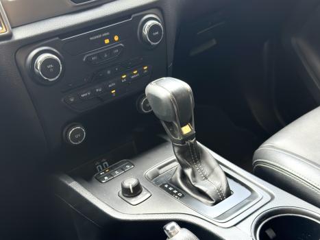 FORD Ranger 3.2 20V CABINE DUPLA 4X4 LIMITED TURBO DIESEL AUTOM�TICO, Foto 20