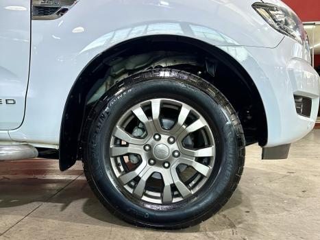 FORD Ranger 3.2 20V XLT 4X4 CABINE DUPLA TURBO DIESEL AUTOM�TICO, Foto 6