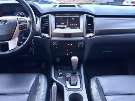 FORD Ranger 3.2 20V XLT 4X4 CABINE DUPLA TURBO DIESEL AUTOM�TICO, Foto 15