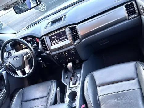 FORD Ranger 3.2 20V XLT 4X4 CABINE DUPLA TURBO DIESEL AUTOM�TICO, Foto 19