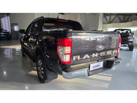 FORD Ranger 3.2 20V CABINE DUPLA 4X4 LIMITED TURBO DIESEL AUTOM�TICO, Foto 7