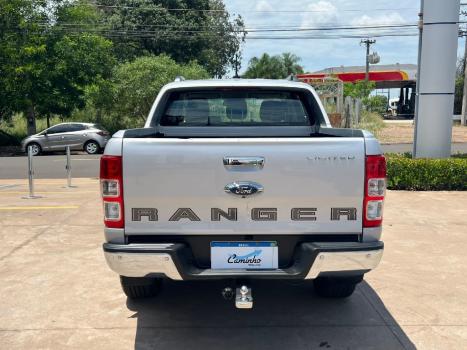 FORD Ranger 3.2 20V CABINE DUPLA 4X4 LIMITED TURBO DIESEL AUTOM�TICO, Foto 6