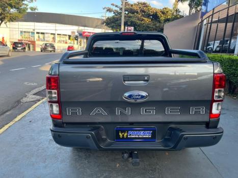 FORD Ranger 3.2 20V CABINE DUPLA 4X4 STORM TURBO DIESEL AUTOM�TICO, Foto 4