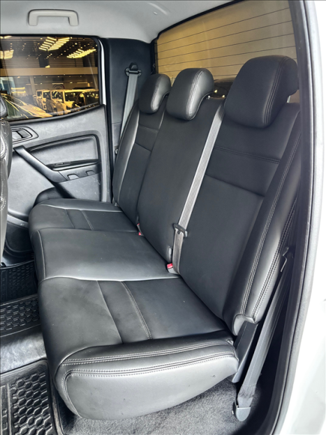 FORD Ranger 3.2 20V XL 4X4 CABINE DUPLA TURBO DIESEL AUTOM�TICO, Foto 8