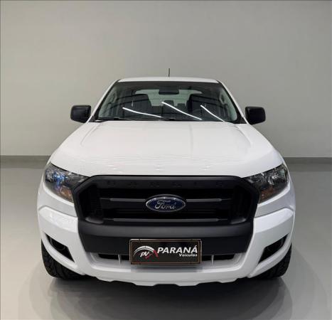 FORD Ranger 3.2 20V XL 4X4 CABINE DUPLA TURBO DIESEL AUTOM�TICO, Foto 2