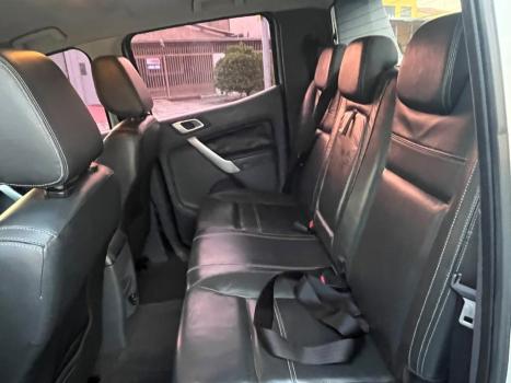 FORD Ranger 3.2 20V CABINE DUPLA 4X4 LIMITED TURBO DIESEL AUTOMÁTICO, Foto 8