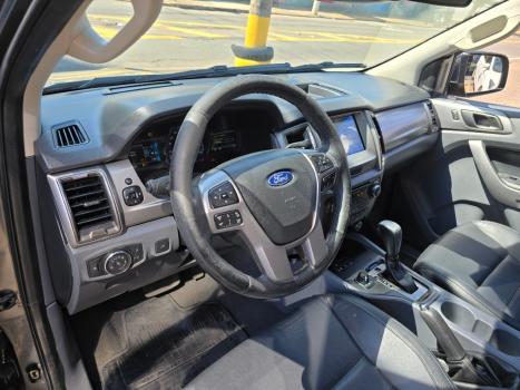 FORD Ranger 3.2 20V CABINE DUPLA 4X4 LIMITED TURBO DIESEL AUTOMÁTICO, Foto 14
