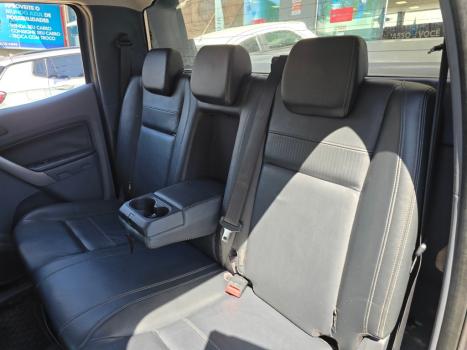 FORD Ranger 3.2 20V CABINE DUPLA 4X4 LIMITED TURBO DIESEL AUTOMÁTICO, Foto 16