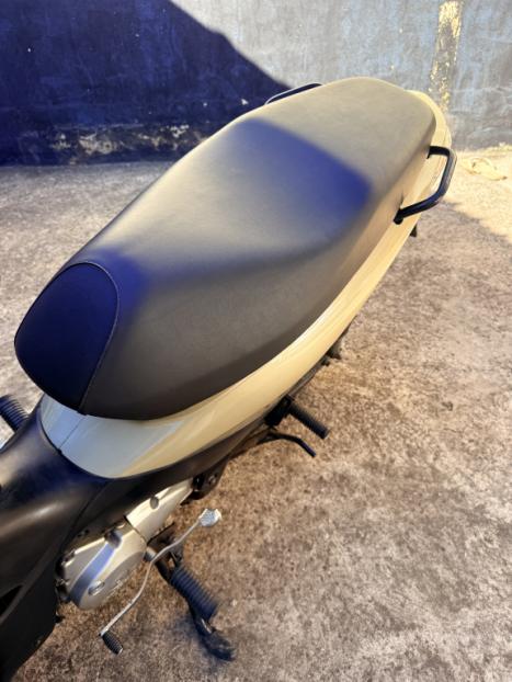 HONDA Biz 125 ES, Foto 10